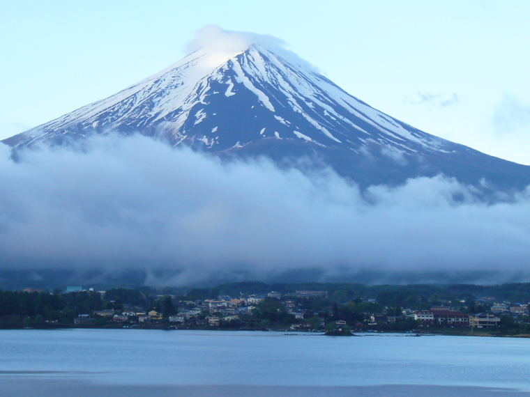 目覚めの富士山